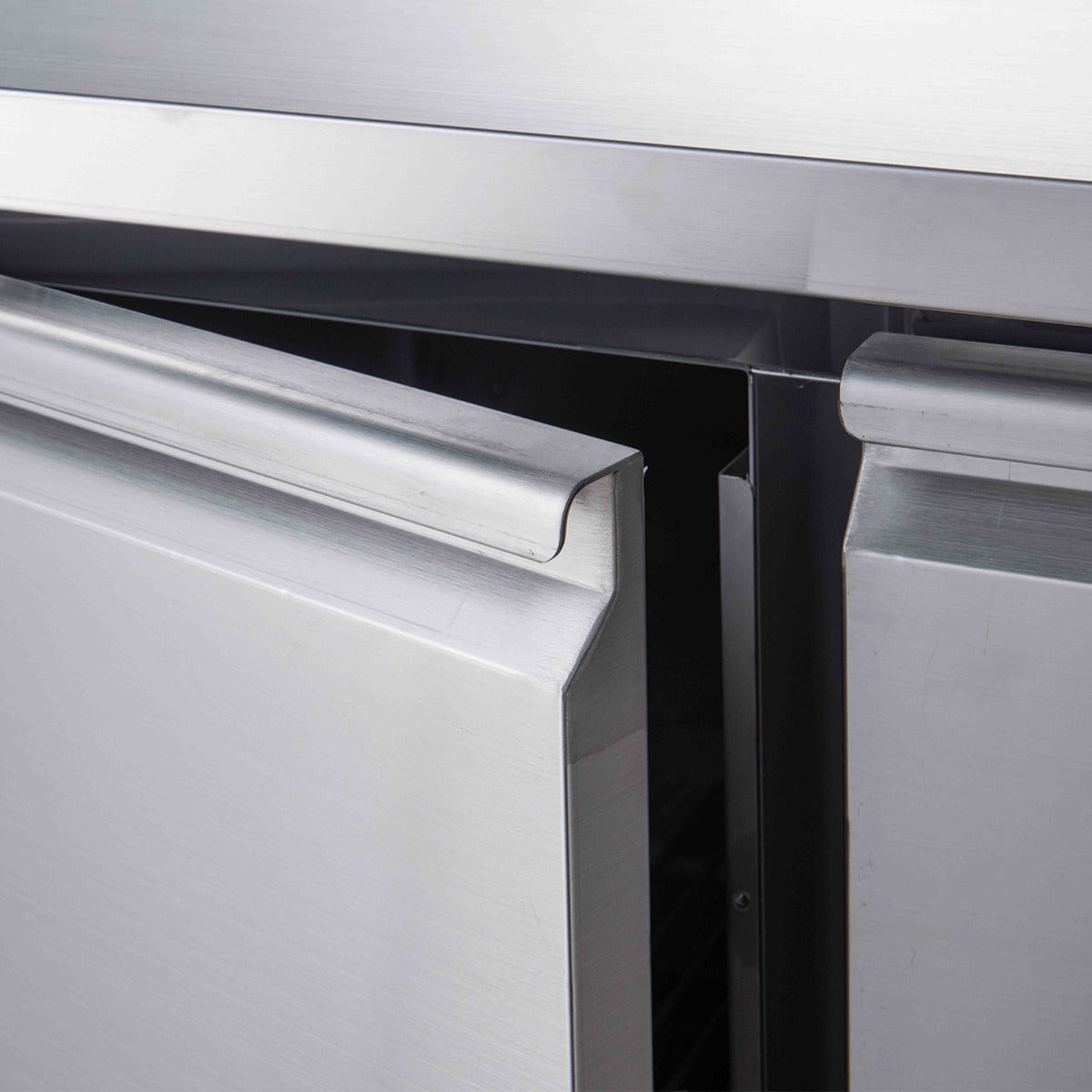 FED-X XGNS1300E - Three Door Salad Prep Fridge with Marble Top 1365mm - image 4