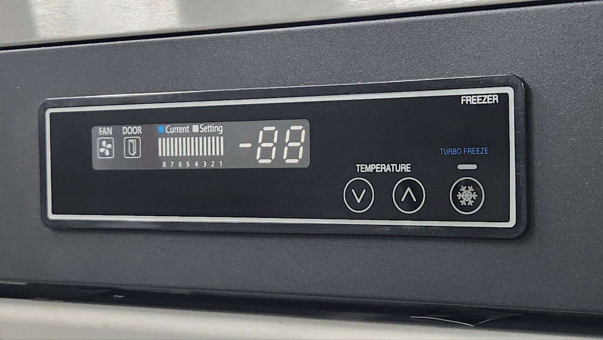 Turbo Air KR25-1-N - 1 Door Upright Fridge 640mm 574L