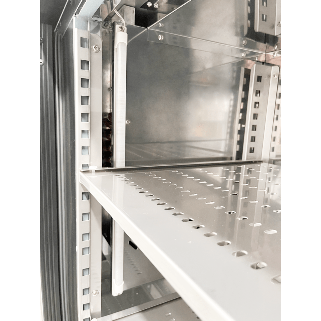 FED Thermaster BC4100G - Four Door Drink Cooler