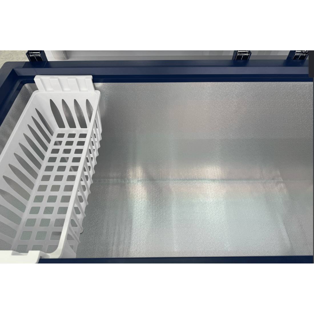 FED Thermaster WD586G - Glass Sliding Lid Chest Freezer 586L - image 2
